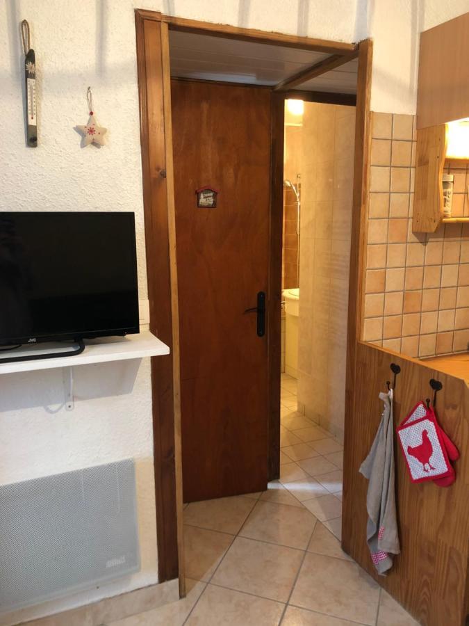Appartement rez de jardin montée de l'alpe d'Huez La Garde  Exterior foto