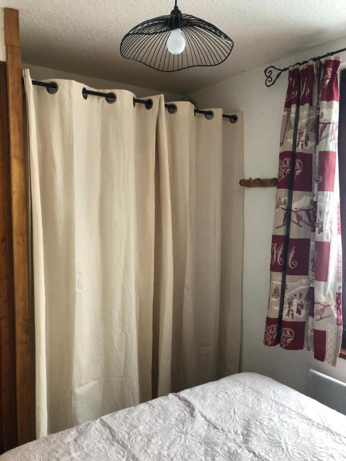 Appartement rez de jardin montée de l'alpe d'Huez La Garde  Exterior foto