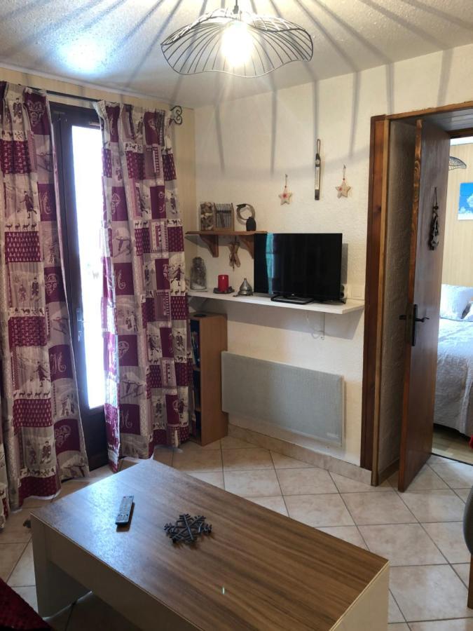 Appartement rez de jardin montée de l'alpe d'Huez La Garde  Exterior foto