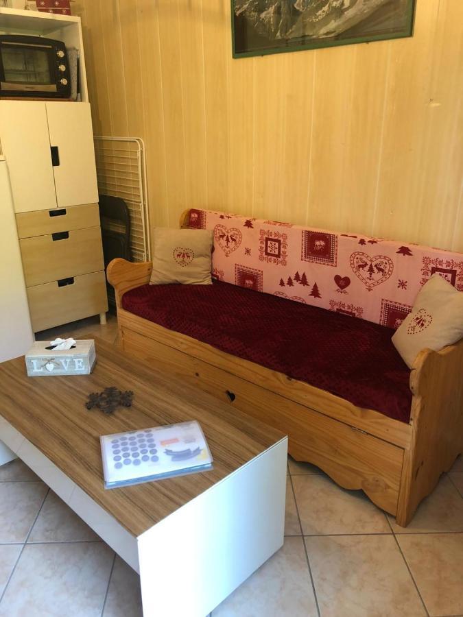 Appartement rez de jardin montée de l'alpe d'Huez La Garde  Exterior foto